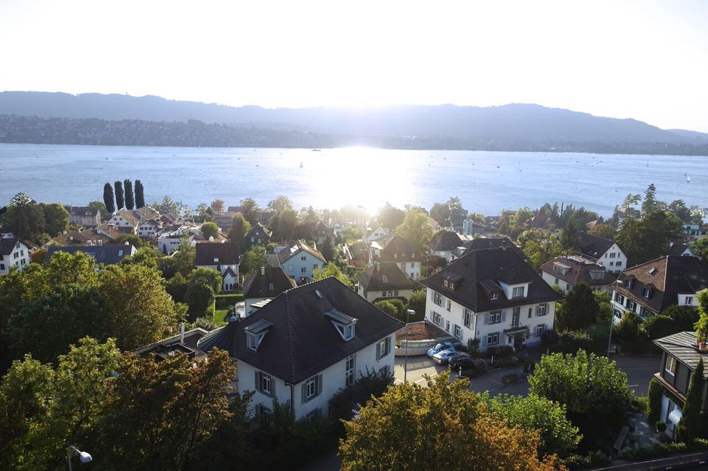 Swiss Center for Health & Longevity